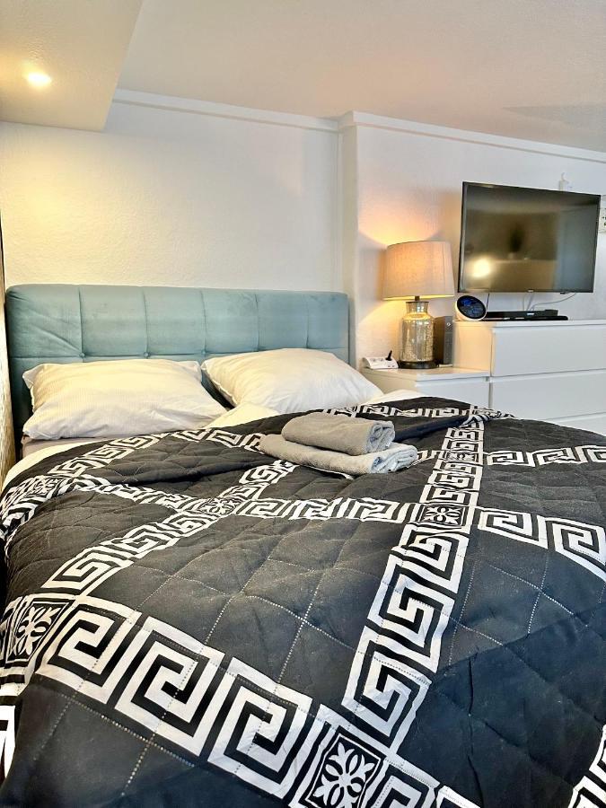 Ruhiges Retreat Souterrain-Apartment Werbach Nahe Pferdemarkt W31 Oldenburg Exteriér fotografie